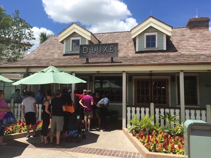 D-Luxe Burger Disney Springs - Top 3 4